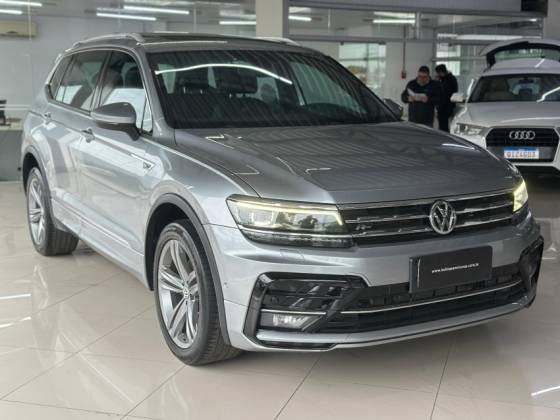 VOLKSWAGEN TIGUAN 2.0 350 TSI GASOLINA ALLSPACE R-LINE 4MOTION DSG VOLKSWAGEN TIGUAN 2.0 350 TSI GASOLINA ALLSPACE R-LINE 4MOTION DSG